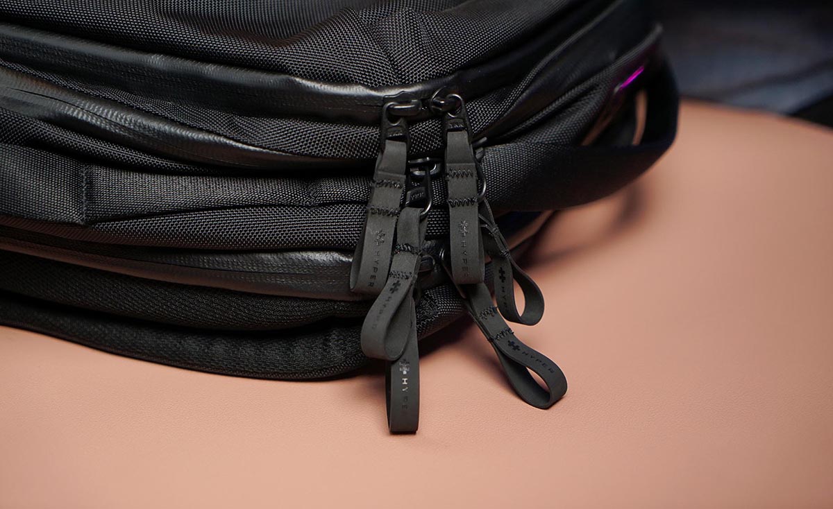 HyperPack Pro Sử Dụng YKK AquaGuard