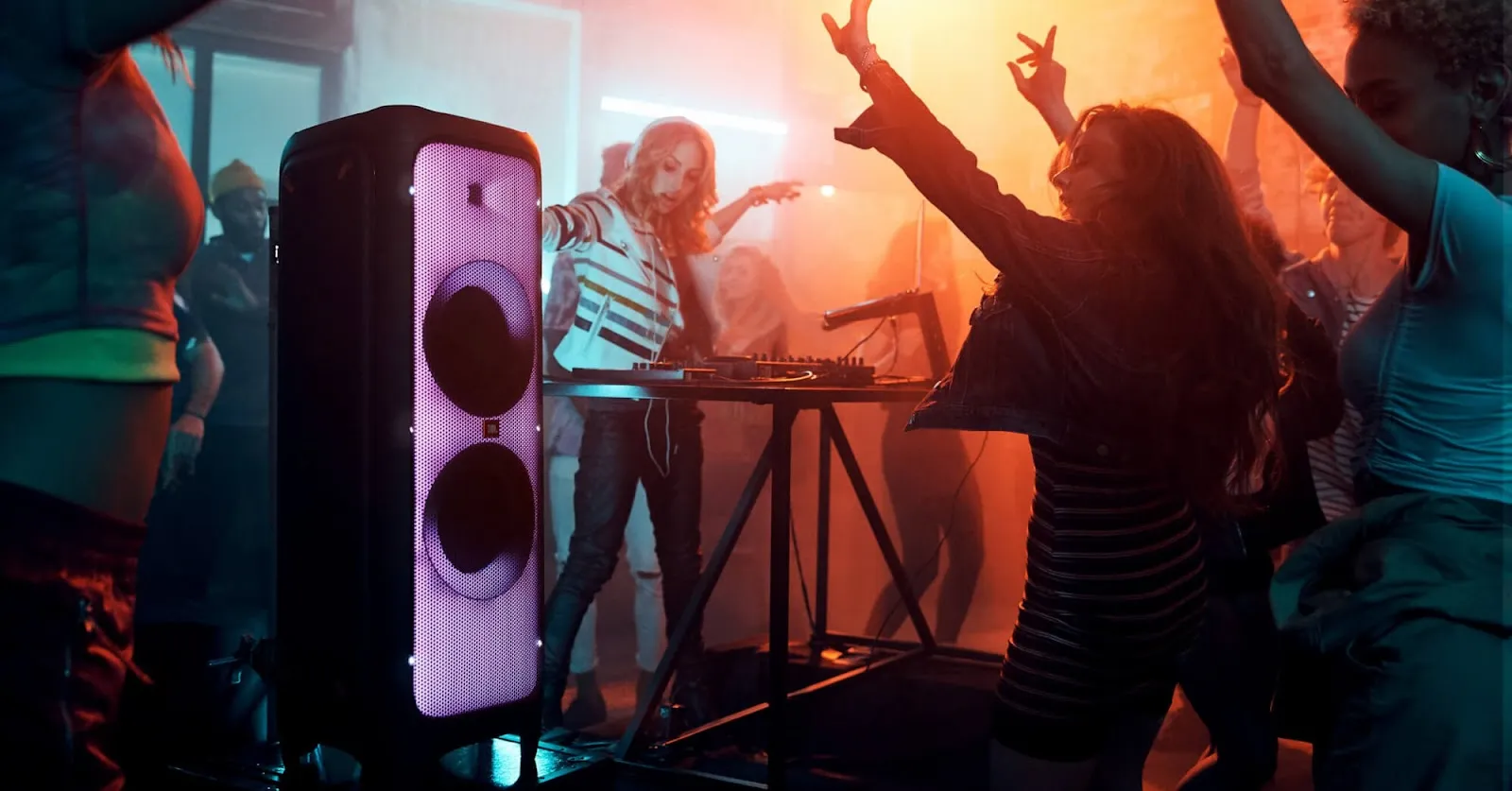 Loa Bluetooth JBL PARTYBOX 1000