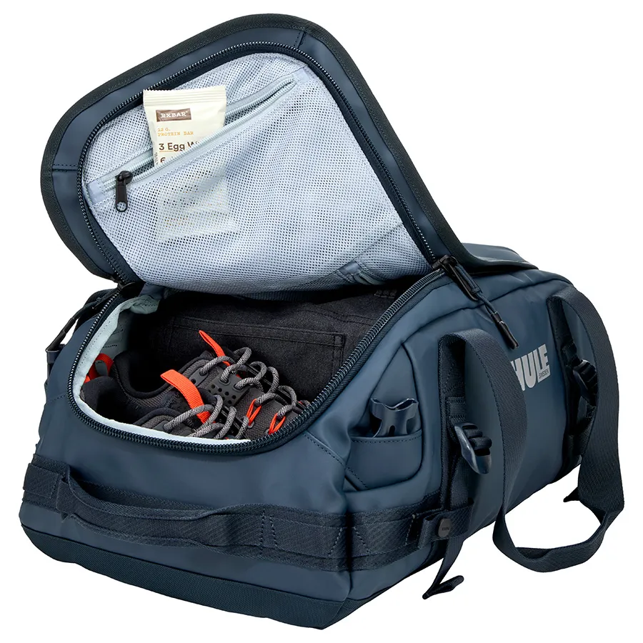 tui-hanh-ly-thule-chasm-recycled-duffel-30l-tdsd301-blue-09 Túi Hành Lý Thule Chasm Recycled Duffel 30L - TDSD301 | Chính Hãng Thule (Thụy Điển)