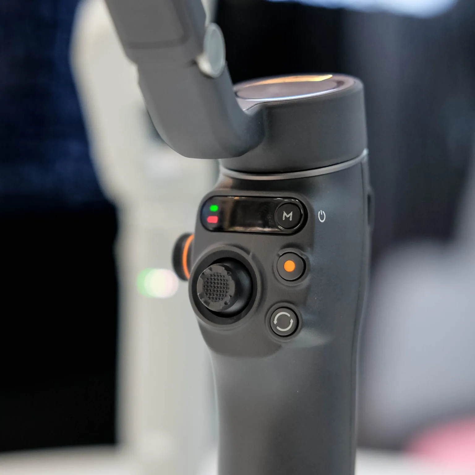 Gimbal DJI Osmo Mobile 6 - Ảnh 19
