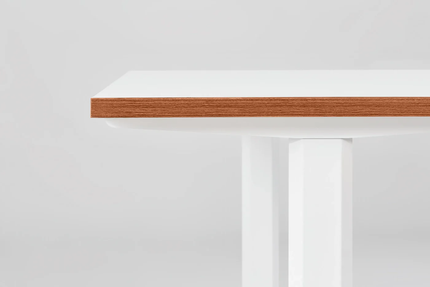 Khung bàn văn phòng HyperWork Core Desk