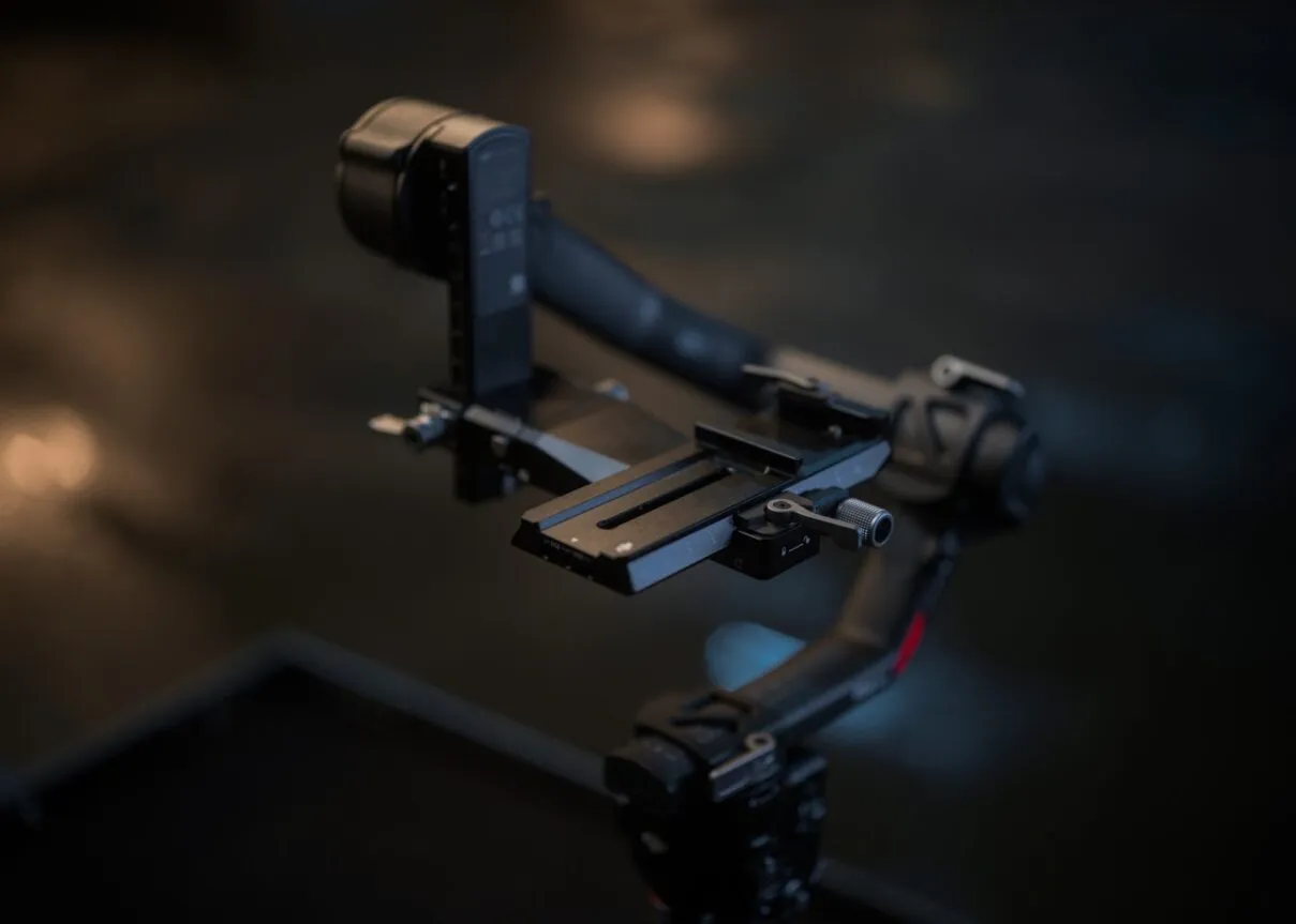 DJI RS 4 Pro Hyper Việt Nam Phân Phối Chính Hãng