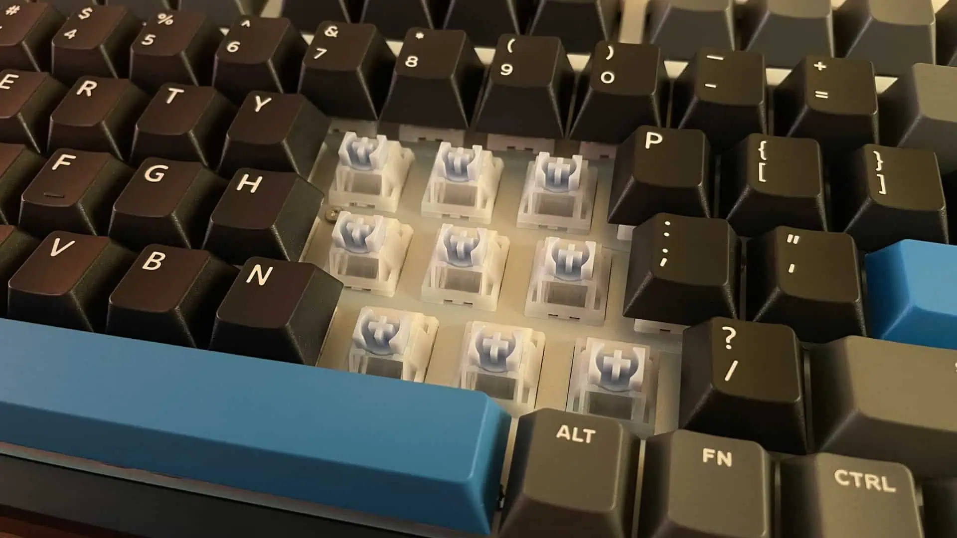 Review IQUNIX EZ75 Hall Effect Magnetic X Ultra - Bàn Phím Cơ Gaming Cao Cấp